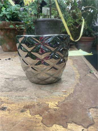 Chrome finish "quilted" ceramic container